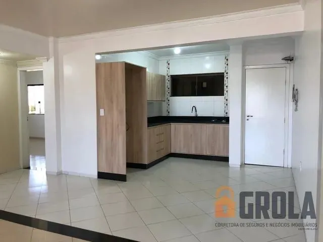 Imagem 13: Apartamento para Venda em Campo Mourão, Centro, 4 Dormitórios, 1 Suíte, 2 Banheiros, 1