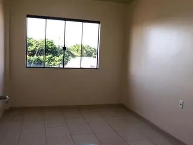 Imagem 2: Apartamento para Venda em Campo Mourão, Centro, 4 Dormitórios, 1 Suíte, 2 Banheiros, 1