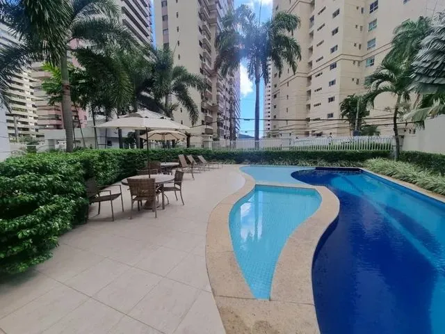 Imagem 2: Apartamento com 3 Dormitórios À Venda, 164 M² por R$ 1.890.000,00 - Mucuripe