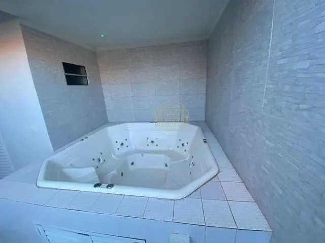 Imagem 6: Casa Mobiliada a Venda no Condomínio Rio Coxipó com Jacuzzi e Garagem Coberta