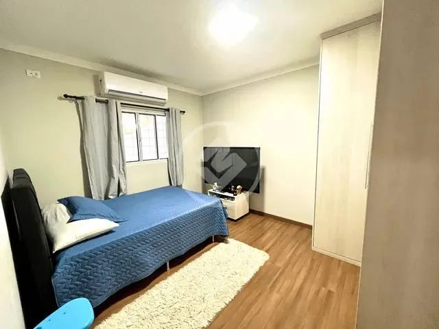 Imagem 2: Casa 4 Dormitórios - Jardim Quebec