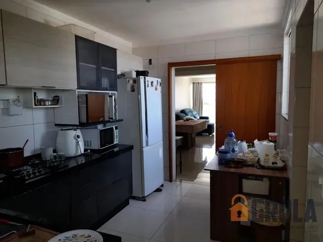 Imagem 11: Apartamento para Venda em Campo Mourão, Centro, 3 Dormitórios, 1 Suíte, 2 Banheiros, 1