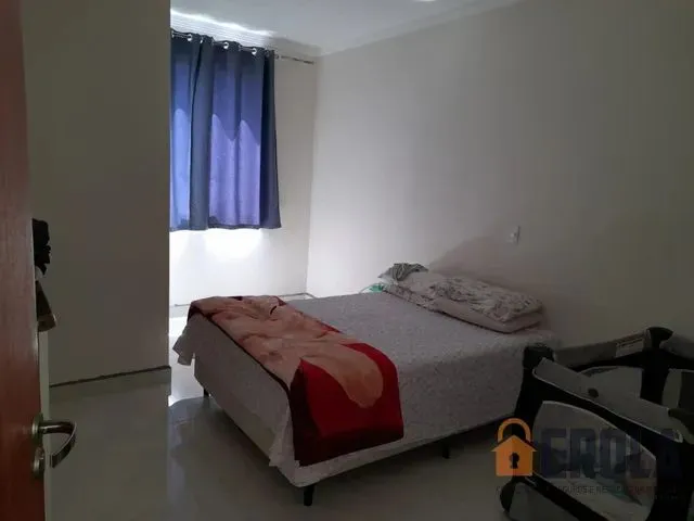 Imagem 16: Apartamento para Venda em Campo Mourão, Centro, 3 Dormitórios, 1 Suíte, 2 Banheiros, 1