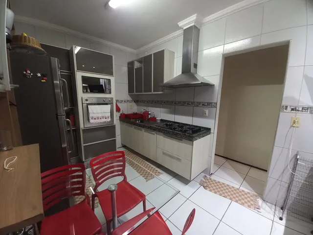 Imagem 2: CS2232-Casa com 3 suítes à venda no Luciano Cavalcante – Fortaleza/CE