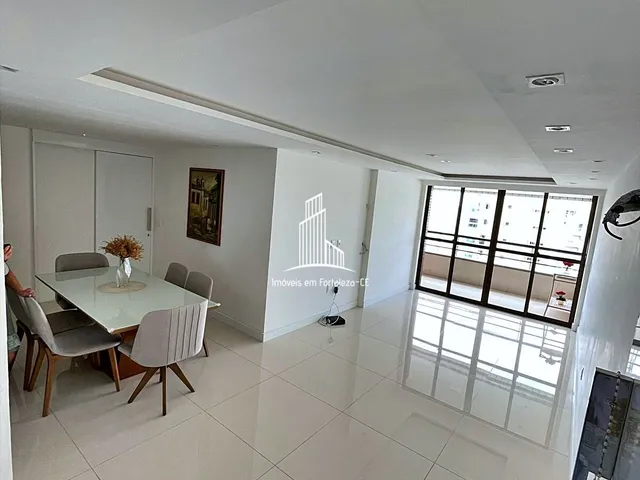 Imagem: Ap2316-Apartamento com 3 suítes à venda