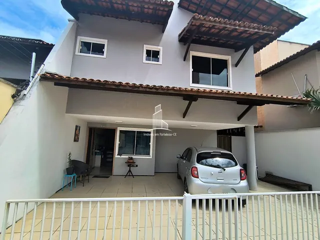 Imagem: CS2290-Casa duplex em condomínio à venda