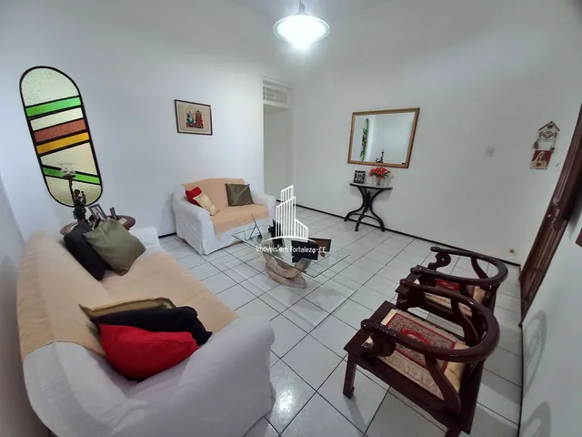 Imagem: Casa plana à venda de 4 quartos no Centro