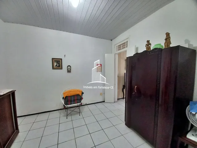 Imagem 10: Casa Plana À Venda de 4 Quartos no Centro - Fortaleza/Ce