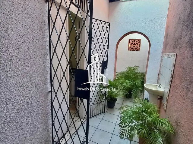 Imagem 9: Casa Plana À Venda de 4 Quartos no Centro - Fortaleza/Ce