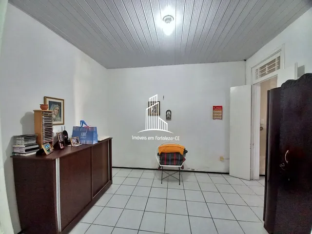 Imagem 13: Casa Plana À Venda de 4 Quartos no Centro - Fortaleza/Ce