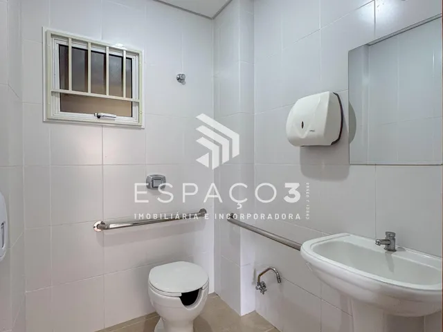 Imagem 5: Sala comercial com 84m² no centro