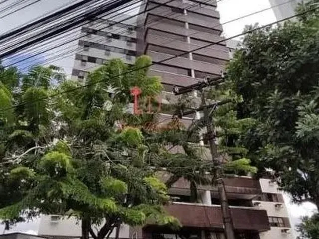 Imagem: Apartamento em Casa Forte Andar Alto Próximo