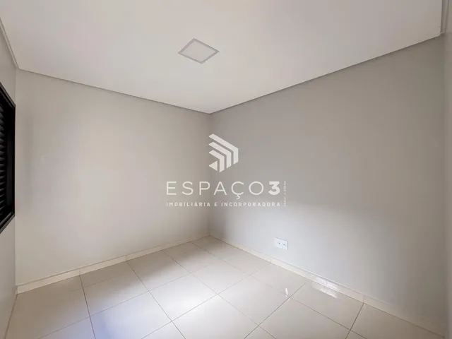 Imagem 13: Apartamento no centro sol da manhã com 01 suíte e 02 quartos