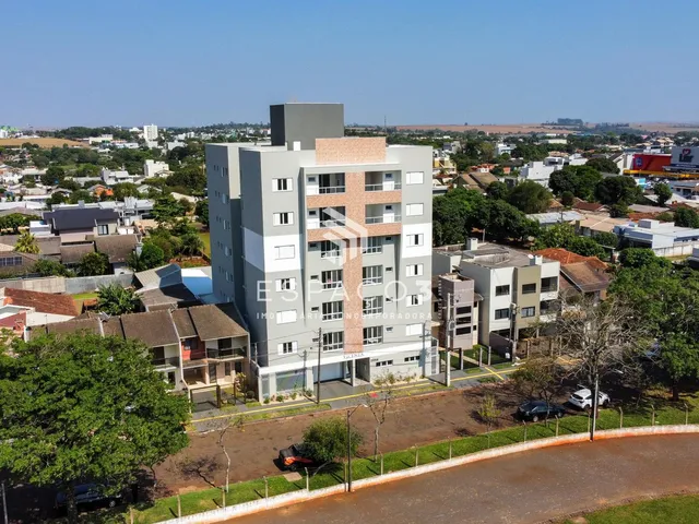 Imagem: O apartamento possui 2 Dormitórios, 1 Suíte, 2 Banheiros