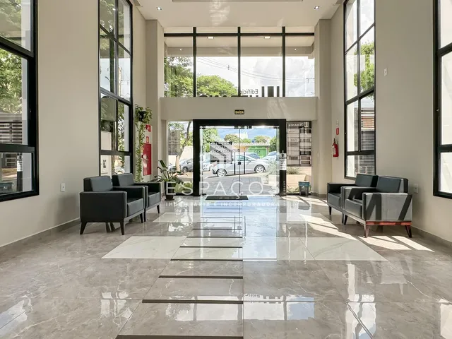 Imagem 2: Sala Comercial com 116,44 M² no centro, com elevador e 01 vaga de garagem