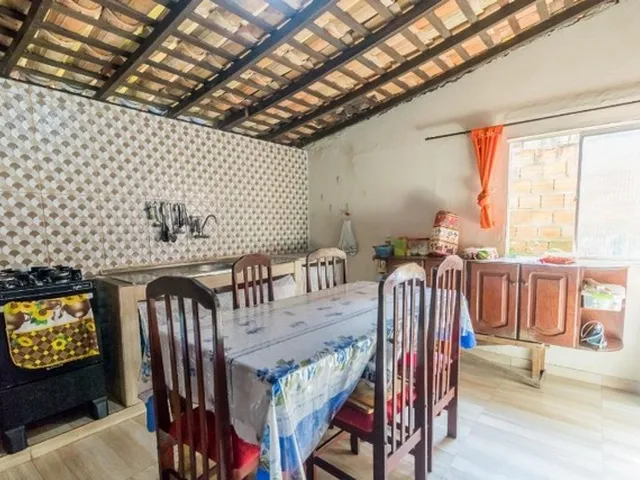 Imagem 9: Casa, 2/4, na Av Independência