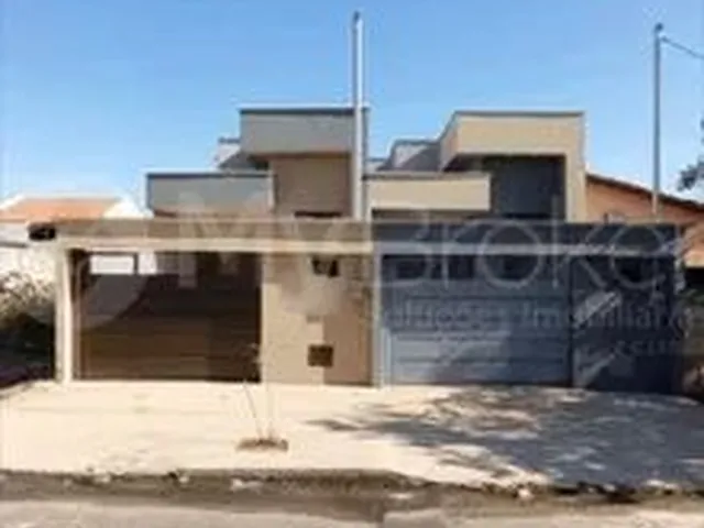 Imagem 6: Casa À Venda com 3 Quartos no Residencial Canadá, em Goiânia-Go