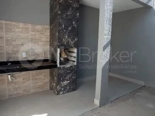 Imagem 8: Casa À Venda com 3 Quartos no Residencial Canadá, em Goiânia-Go