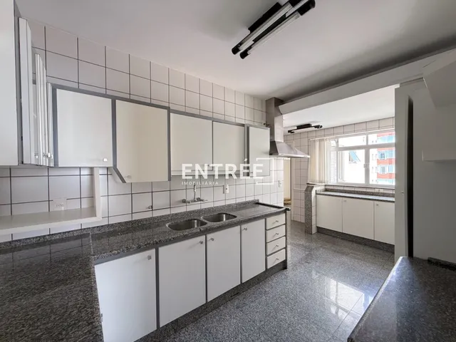 Imagem 16: Apartamento 4 Quartos (sendo 1 Suíte) e 2 Vagas - Centro