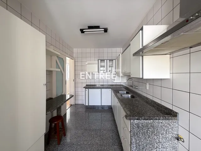 Imagem 7: Apartamento 4 Quartos (sendo 1 Suíte) e 2 Vagas - Centro