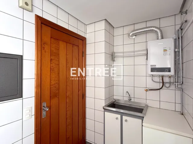 Imagem 3: Apartamento 4 Quartos (sendo 1 Suíte) e 2 Vagas - Centro