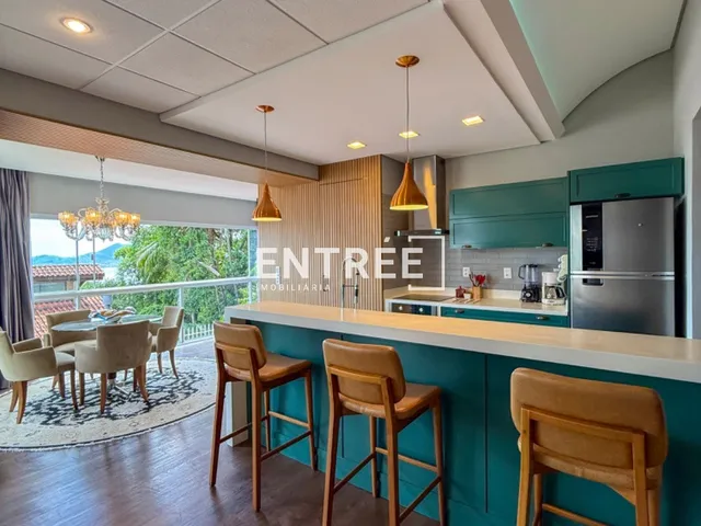 Imagem 2: Casa Residencial 4 Quartos (sendo 2 Suítes) e 2 Vagas - CENTRO
