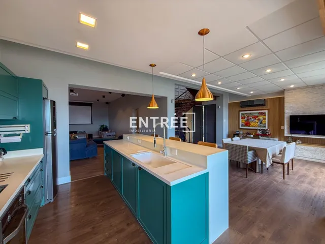 Imagem 12: Casa Residencial 4 Quartos (sendo 2 Suítes) e 2 Vagas - CENTRO