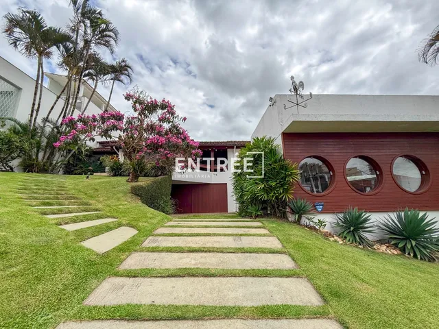 Imagem 11: Casa Residencial 3 Quartos (sendo 1 Suíte) e 5 Vagas - CENTRO