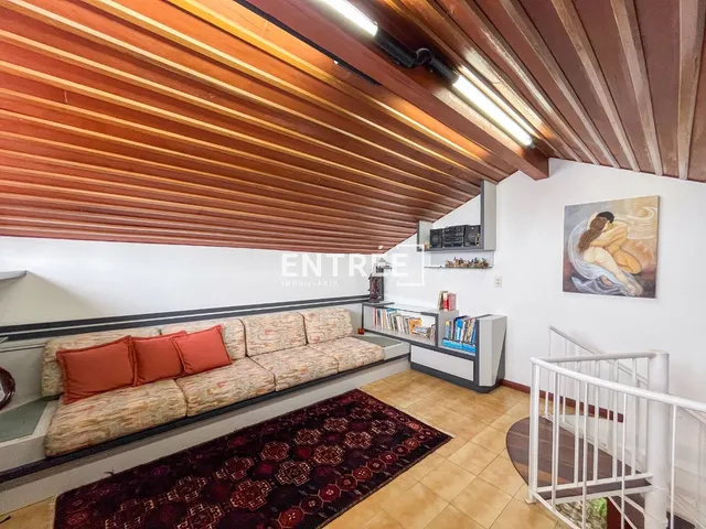 Imagem 8: Casa Residencial 3 Quartos (sendo 1 Suíte) e 5 Vagas - CENTRO