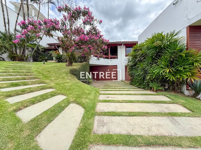 Imagem 14: Casa Residencial 3 Quartos (sendo 1 Suíte) e 5 Vagas - CENTRO