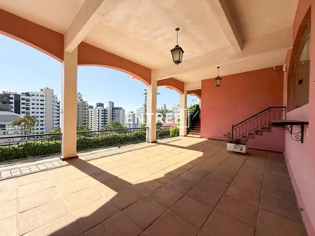 Imagem 12: Casa 4 Quartos (sendo 1 Suíte) e 4 Vagas - Agronômica