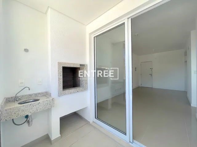 Imagem 9: Apartamento 2 Quartos (1 Suíte) e 1 Vaga com HB - Centro