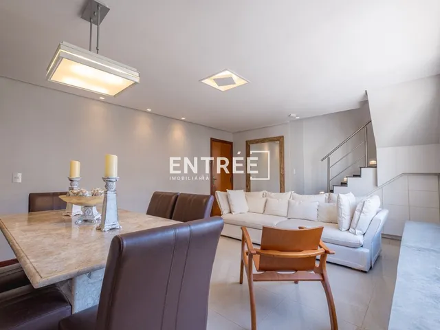 Imagem: O apartamento na cobertura possui 3 Dormitórios, 1 Suíte,