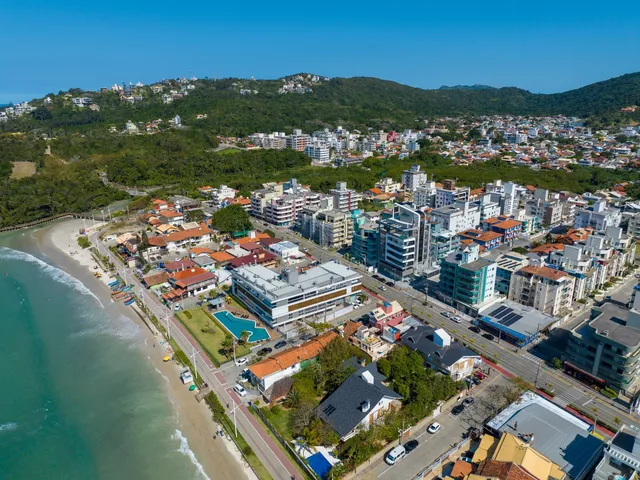 Imagem: Apartamento alto padrão contendo 3 suítes