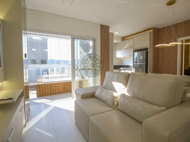 Imagem: Cobertura duplex à venda finamente mobiliada