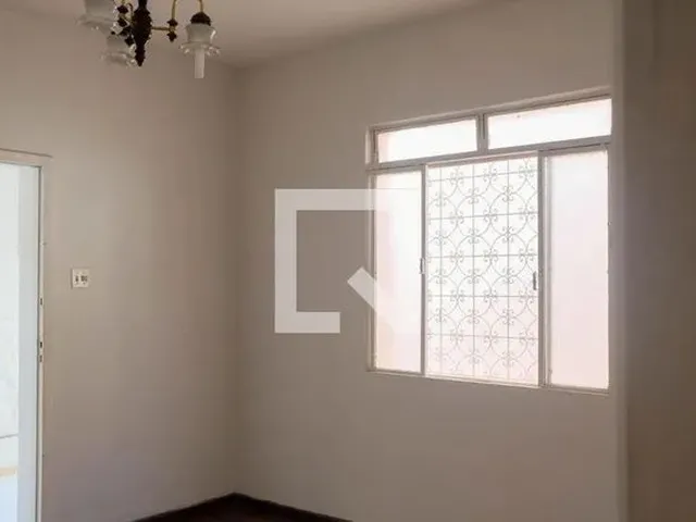 Imagem: Casa para Aluguel - Floresta, 4 Quartos