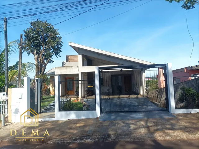 Imagem: Casa com 3 Dormitórios À Venda, Centro