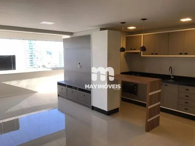 Imagem 1: Apartamento com 3 Dormitórios para Alugar, 91 M² por R$ 4.530,00/Mês - Centro
