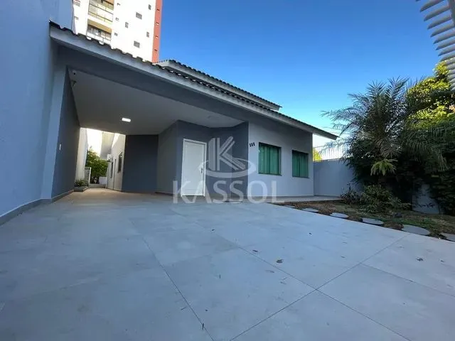 Imagem 10: Casa para Locação e Vendas no Centro, 3 Quartos + 1 Suíte Master, Piscina