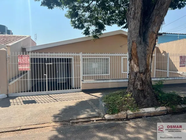 Imagem: Casa À Venda na Avenida Rebouças, Centro
