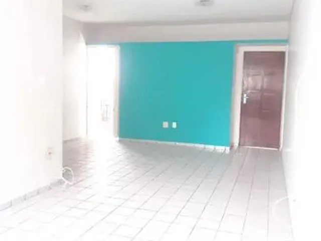 Imagem: O apartamento possui 3 Dormitórios, 1 Suíte, 2 Banheiros,