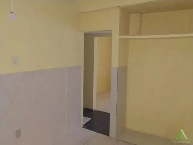 Imagem 2: Kitnet na Qd 30, Cid. 2000 - Ap463