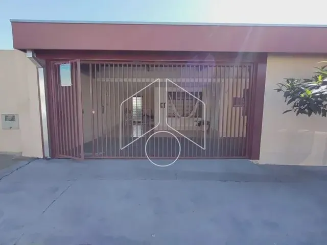 Imagem: A casa possui 5 Dormitórios, 2 Suítes, 4 Banheiros, 4
