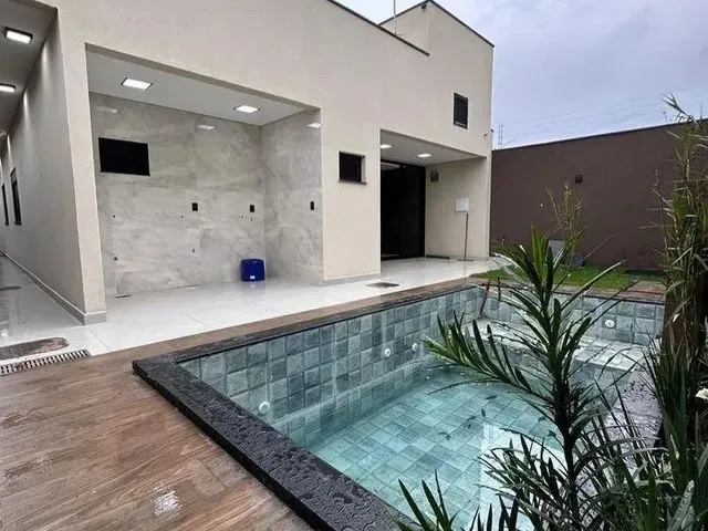 Imagem: O apartamento possui 2 Dormitórios e está localizado em