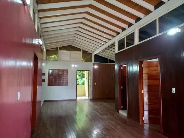 Imagem: Casa em Área Comercial