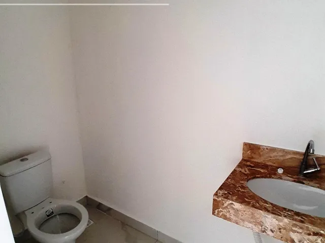 Imagem 4: Casa Nova, com 3 suítes, 130 m², a 200m da Linha Verde