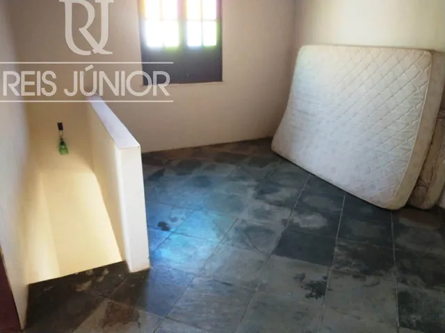 Imagem 8: Casa duplex em condomínio frente mar