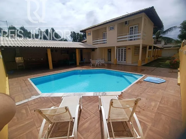 Imagem: Porteira fechada, 4/4 e piscina privativa