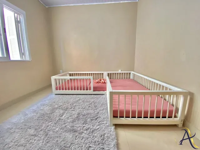 Imagem 4: Casa à venda em Tramandaí a 300 metros do mar – Semi mobiliada com espaço gourmet