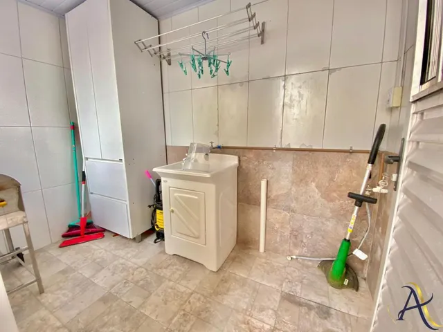 Imagem 9: Casa à venda em Tramandaí a 300 metros do mar – Semi mobiliada com espaço gourmet